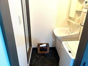 Louvre 4th Street - Vacation STAY 20977