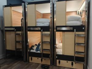 U Street Capsule Hostel