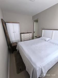 Quarto com Suite Privativo