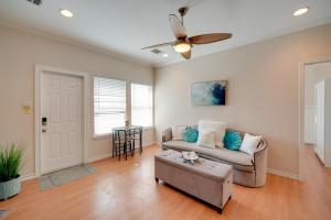 Explore Cedar Hill State Park! Apt w Pool Access