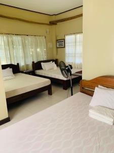 Ayettes Bamboo Cottages