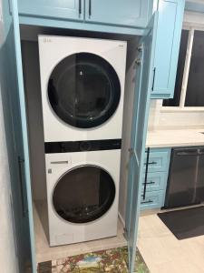 Mullins Bayfield Gardens House