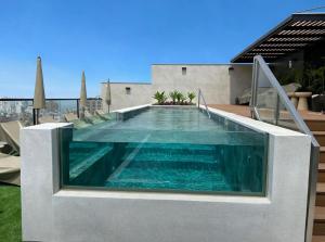 Céntrico departamento en MIraflores con PIscina