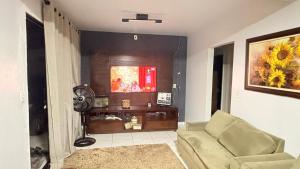 Casa confortável Piscina, hidro 4 Q para Moto GP