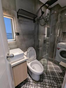 Miyas Crib C Tomas Morato Quezon City