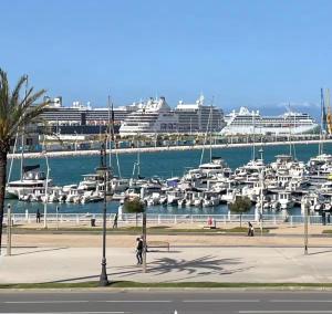 Fabuleux appartement Marina Bay !front de mer- marina-plage-veille ville-tarifa espagne