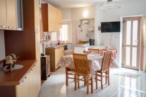 CASA VACANZE nel centro storico con vista sul borgo, terrazzo, cucina, garage img17