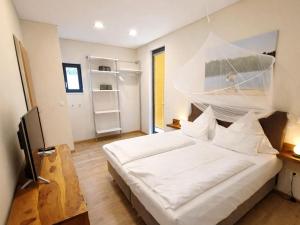 Bernsteinsee Homes and Ferien Beach House 2