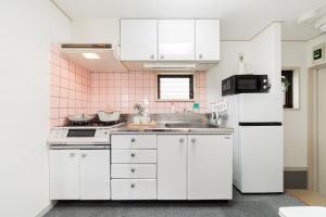 City Center Mukai elevator Apt