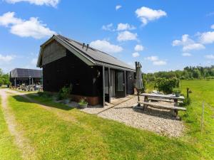 Cottage in Dwingelderveld with Scenic Views