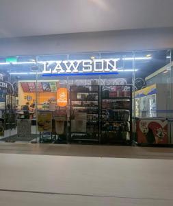 Miyas Crib F Staycation Tomas Morato Quezon City