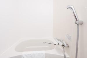 BM81 Elizabeth Garden 3