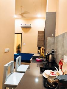 Premium Luxury Studio rooms by Jaipur Rentals