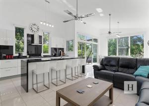 Murrays Lakeshore Getaway
