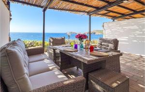 1 Bedroom Pet Friendly Home In Pistis