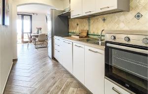 1 Bedroom Pet Friendly Home In Pistis