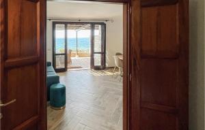 1 Bedroom Pet Friendly Home In Pistis