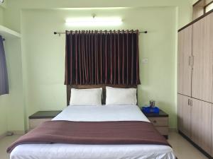 Laxmi Narayan Hotel