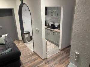 Kurvilla Hotel & Apartment