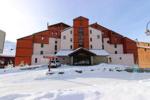 Résidence Joker - VAL THORENS TRES FONCTIONNEL STUDIO CABINE 4 PERSONNES PROCHE DE TOUT MAE-7570