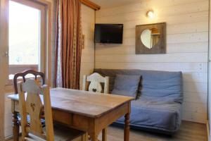 Résidence Mont Vallon - STUDIO DANS UNE RESIDENCE CALME AVEC PARKING PRIVATIF MAE-7688