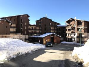 Résidence Reine Blanche - Val Thorens location: appartement avec chambre, balcon au sud, bordure de pistes MAE-9052