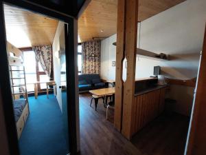 Résidence Tournavelles - Appartement 4 pièces pour 8 personnes en duplex, au pied des pistes et des commerces, proche de lESF et de la garderie dans le MAE-1683