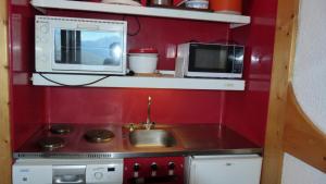 Résidence Bequi-rouge - Appartement 2 pièces 5 personnes, avec une belle vue sur la vallée, au cœur de la station d’Arc 1800 dans le village des Villard MAE-1734