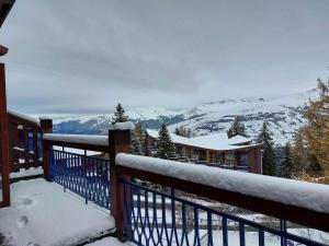 Résidence Aiguille Grive Bat Ii - Très bel appartement de 2 pièces, rénové pour 5 personnes, proche des pistes dans le village de Charmettoger à Arc 1800 MAE-1743