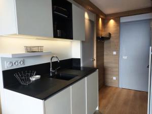 Résidence Tournavelles - Appartement 3 pièces en duplex pour 6 personnes, au pied des pistes et des commerces, proche de lESF et de la garderie dans le MAE-1870