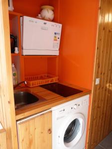 Résidence Grand Arbois - Studio 4 personnes au cœur de la station dArc 1800 dans le village des Villards, proche des pistes et des commerces MAE-1957