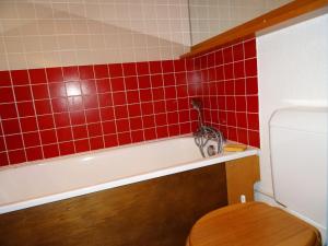 Résidence Aiguille Grive Bat Iii - Appartement 2 pièces 6 personnes en duplex, skis aux pieds, dans le village de Charmettoger à Arc 1800 MAE-2018