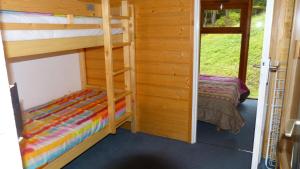 Résidence Aiguille Grive Bat Iii - Appartement 2 pièces 6 personnes en duplex, skis aux pieds, dans le village de Charmettoger à Arc 1800 MAE-2037