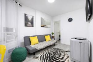 Cozy Central Units in Prime Location