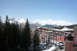Résidence Bellecote - Appartement 2 pièces 5 personnes au centre de la station dArc 1800, pied des pistes et proche des commerces dans le village du MAE-2067
