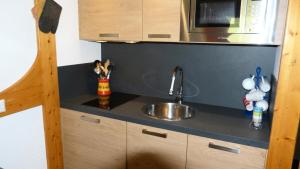 Résidence Tournavelles - Appartement 2 pièces 5 personnes avec vue sur les pistes, skis aux pieds et des commerces, proche de lESF et de la garderie dan MAE-2071