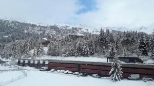 Résidence Pierra Menta - Studio 5 personnes proche des pistes et des commerces dans le village du Charvet à Arc 1800 MAE-2072