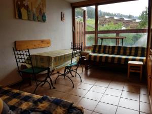 Résidence Les Charmettes - Studio 2 personnes à Arc 1600 agréable belle vue sur les pistes proche des pistes et des commerces MAE-2165