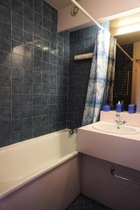 Résidence Plein Soleil Ii - studio cabine 4 personnes MAE-2850