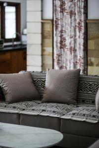 Central Seminyak 3 BR Villa 9