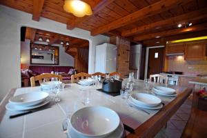 Résidence Lechayer - Chalets pour 12 Personnes MAE-3285