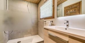 Chalet Les Lauzes - Chalets pour 10 Personnes MAE-3288