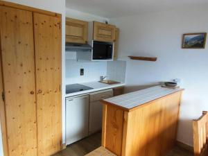 Résidence Le Chardonnet - 2 Pièces pour 6 Personnes MAE-3310