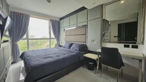 Sea & City View One Bedroom Condo Near Pattaya Beach Pool & Wi-Fi Thailand