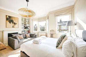 Argyl - Bright 3 Bedroom Home in Shepherds Bush