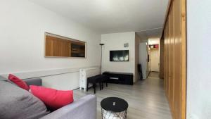 Résidence Miravidi - Studio 4 personnes, proche des pistes et des commerces, au cœur du village du Charvet à Arc 1800 MAE-6565