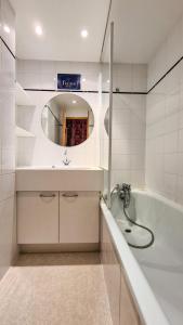 Résidence Castor - Studio rénové avec casier à ski · Proche des pistes · Balcon MAE-7394