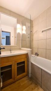 Residence De La Foret - Appartement confortable · Proche des pistes · WIFI gratuit et illimité MAE-7386