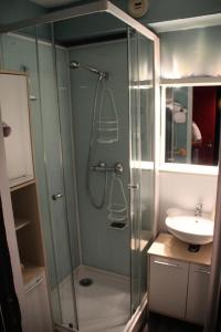 Résidence La Croix Du Sud - Studio cabine 4 personnes 2 exposé est MAE-9044