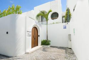 2BR Fabulous Smart Mediterranean Villa Batu Bolong Canggu 5 min to beach